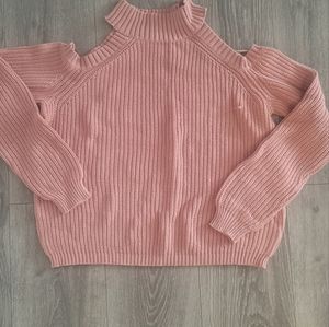 Open shoulders women sweater